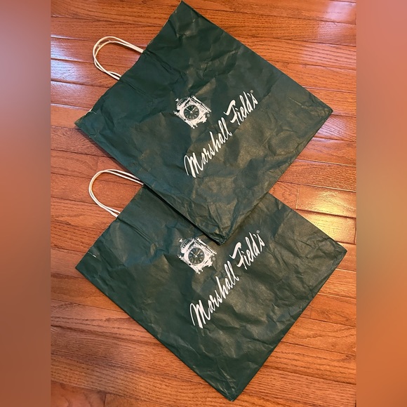 Marshall Fields 2 Iconic Shopping Bags 18” x 16” x 6” Very Collectible Very nice - Picture 3 of 9